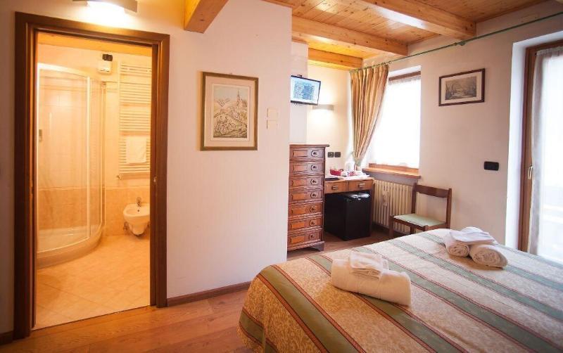 Hotel Stella Alpina Falcade Exterior photo