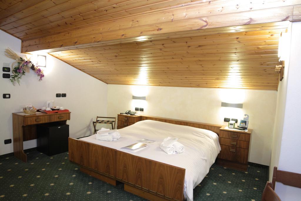 Hotel Stella Alpina Falcade Exterior photo