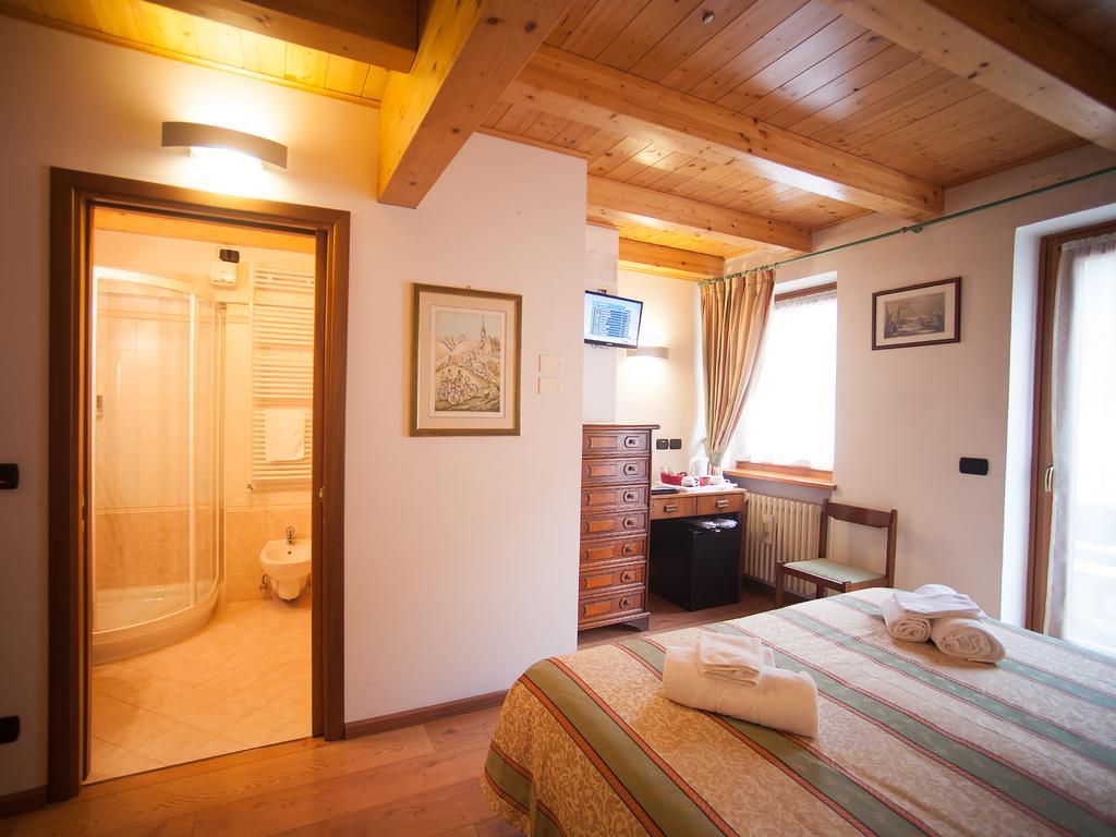 Hotel Stella Alpina Falcade Exterior photo